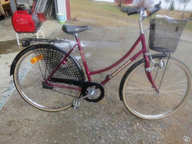 Monark damcykel efterlyses