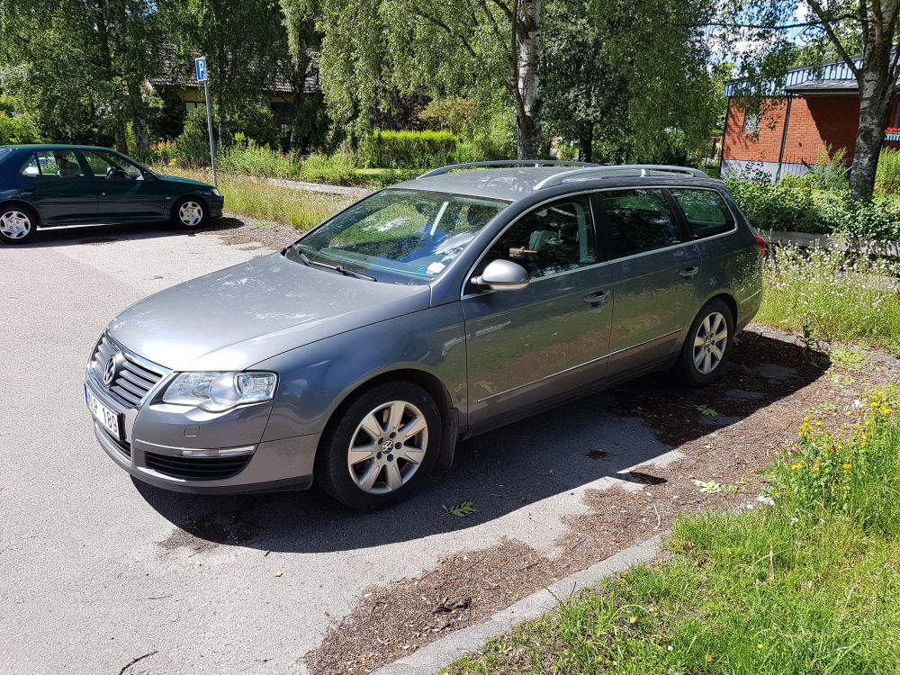 VW PASSAT 2,0TDI -08