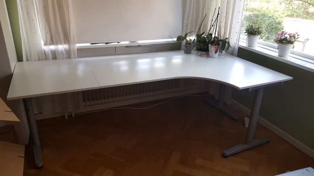 Ikea hörnskrivbord Galant