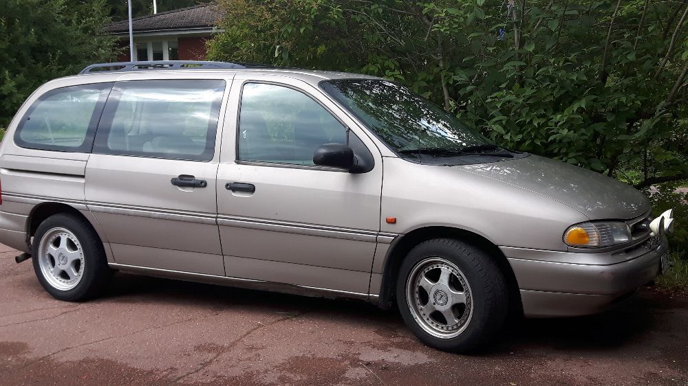 Ford windstar nybesiktad U.a och skattad