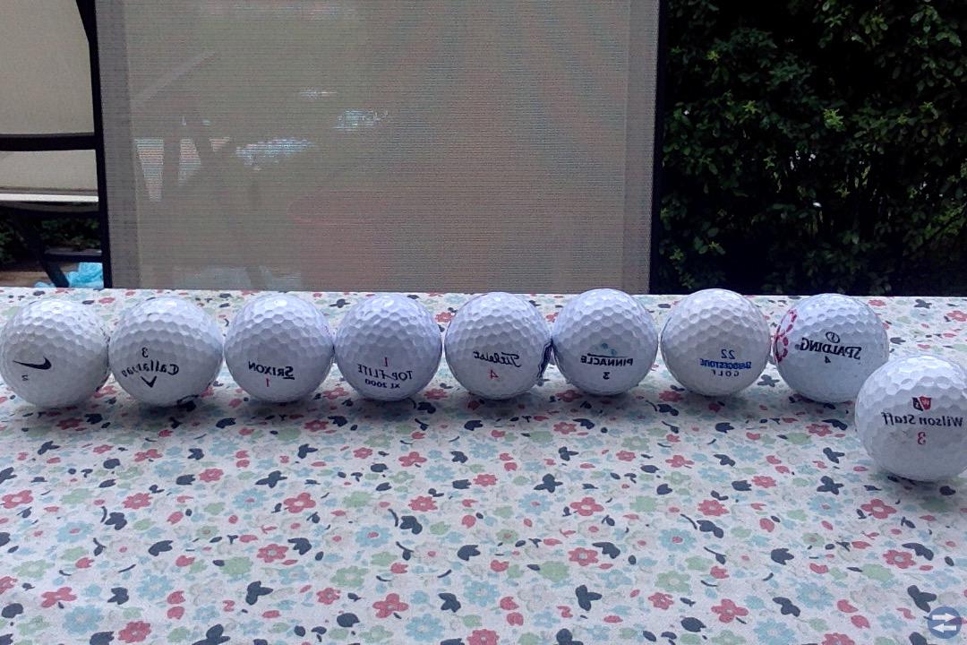 Över 700 Golfbollar i olika sorters märken