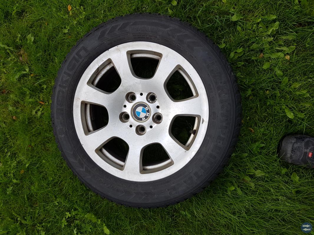 bmw vinterdäck på fälg