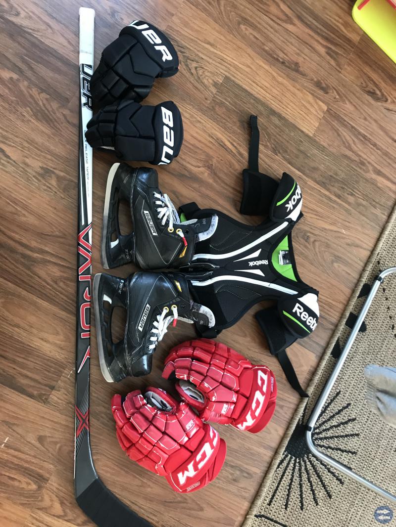 Hockeyprylar barn