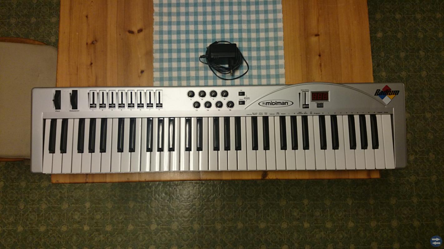 Midikeyboard