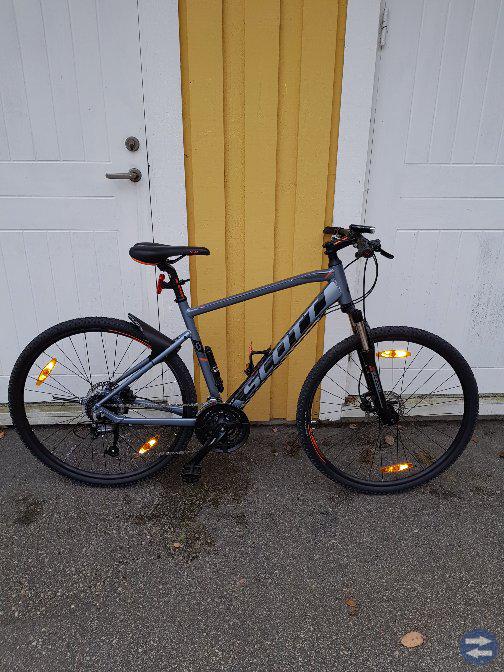 Scott sub cross 40
