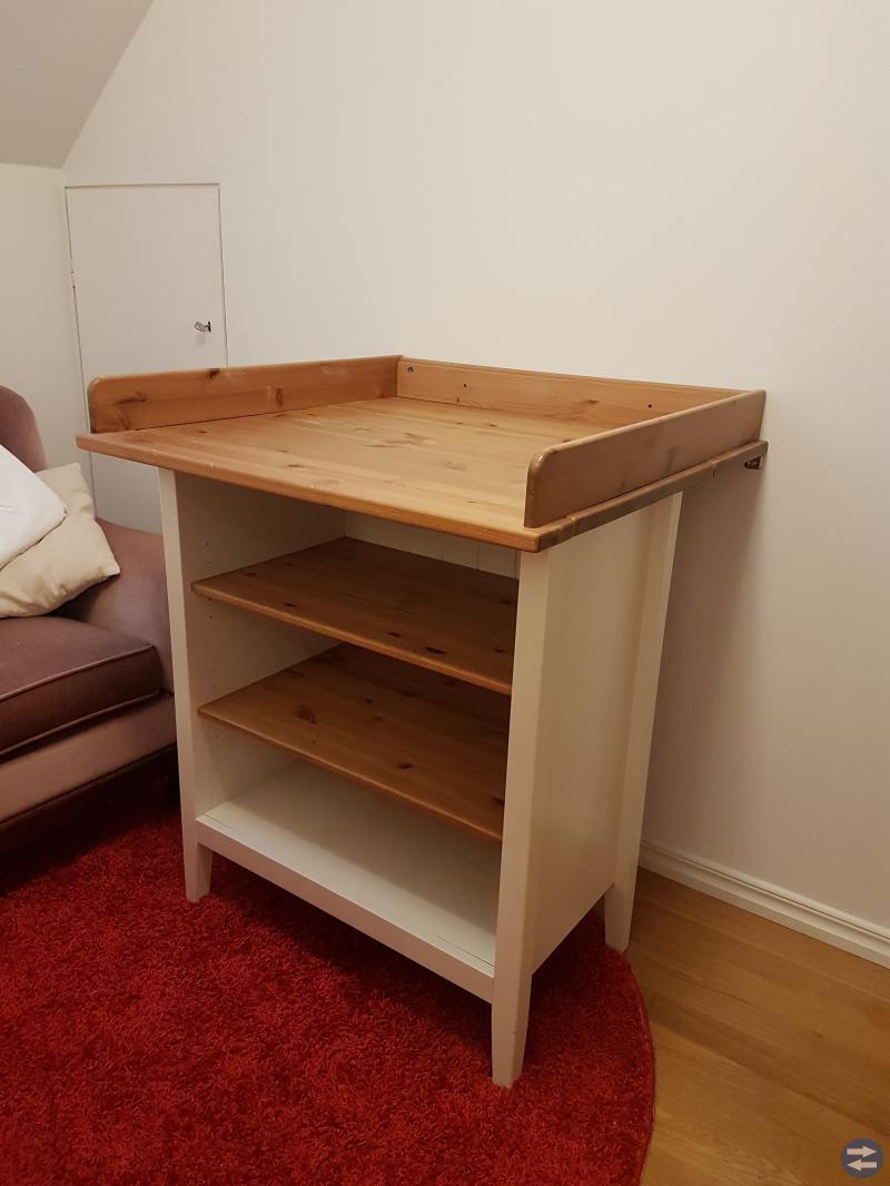 Fint skötbord med fler användningsområden