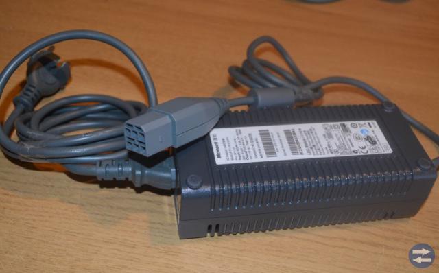 Xbox 360 strömadapter