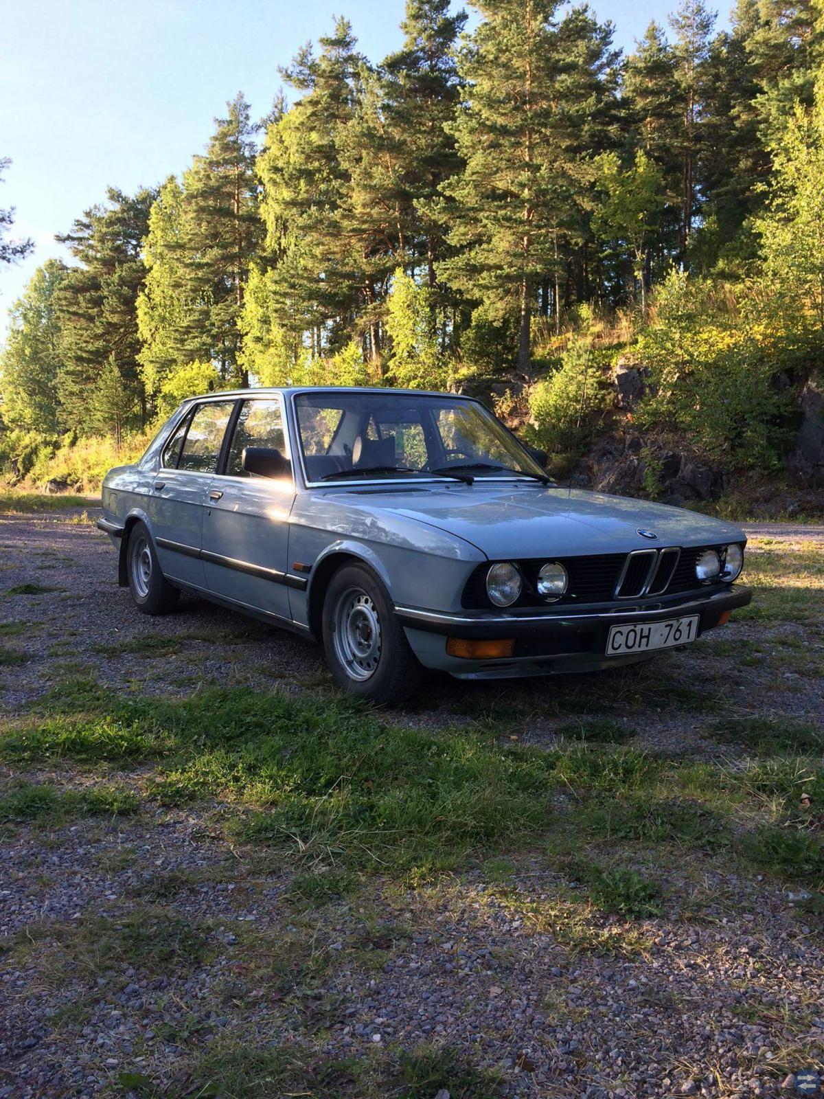 Köpes: BMW