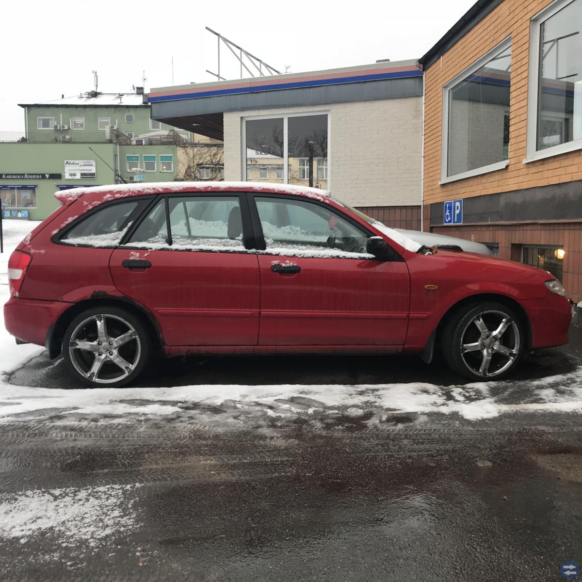 Mazda 323f