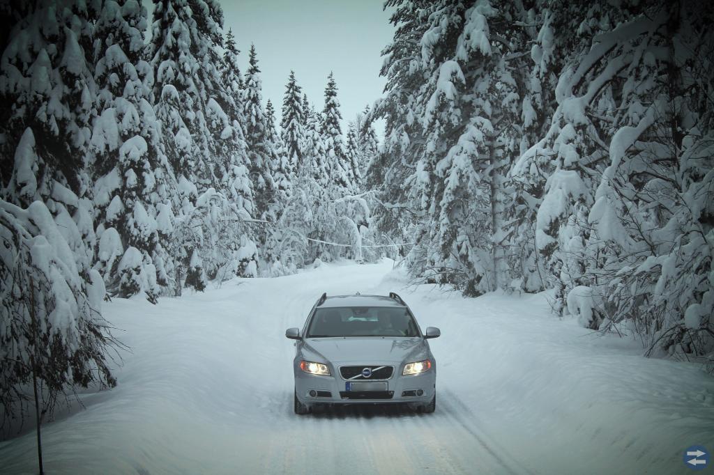 VOLVO friktions däck odubbade vinterdäck