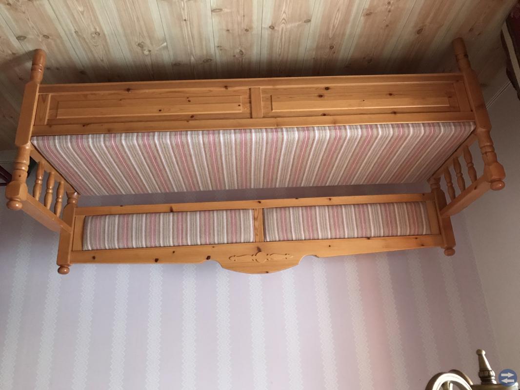 Träsoffa