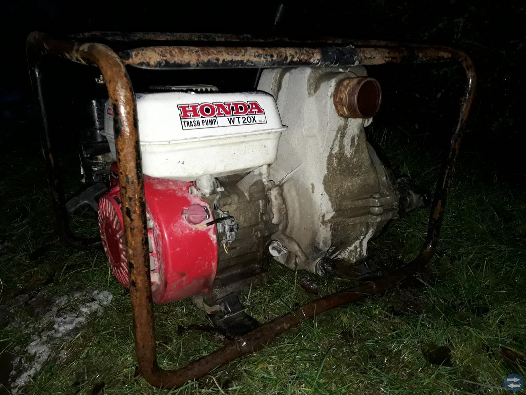 Vattenpump honda