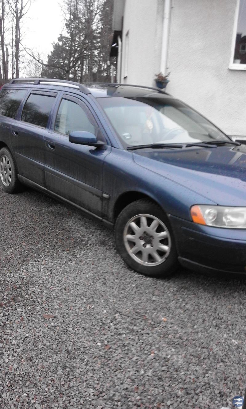 Volvo V70 -05 . 140 hk.