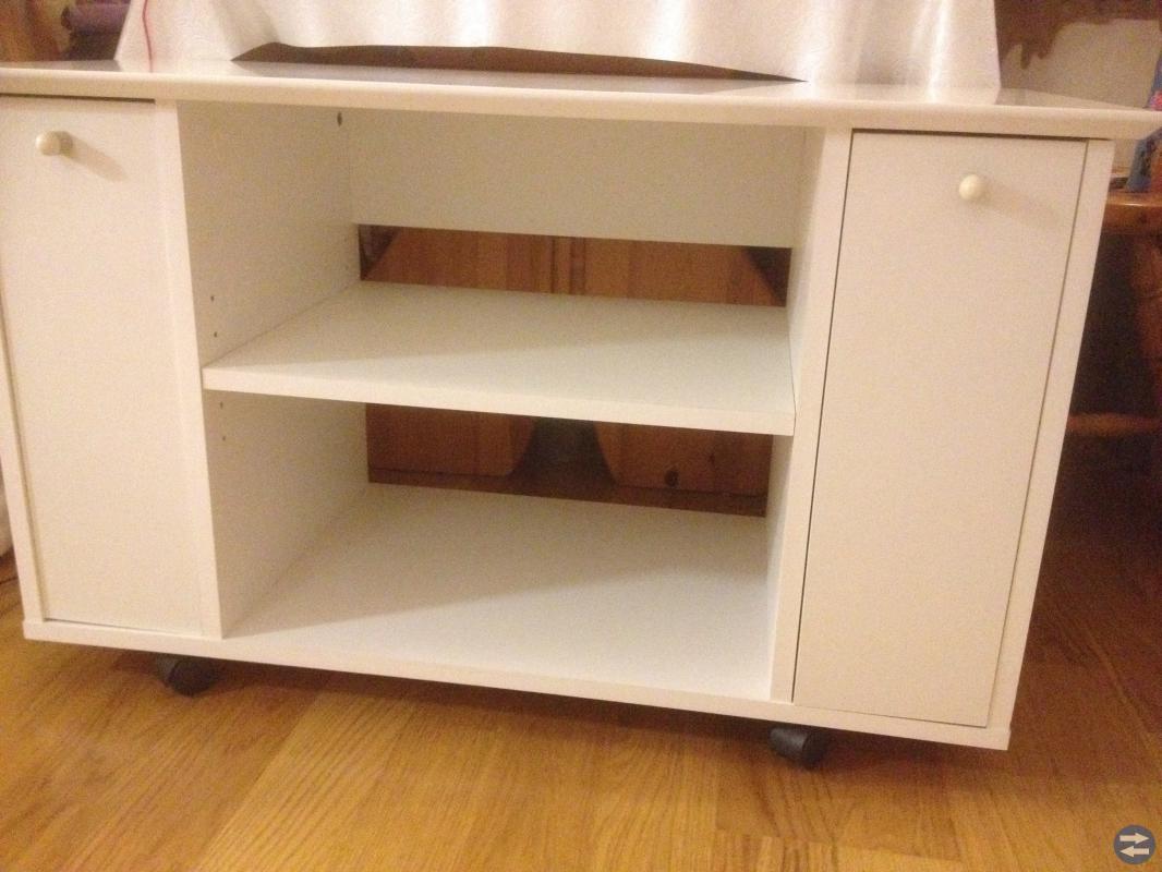 Stereo/videobänk