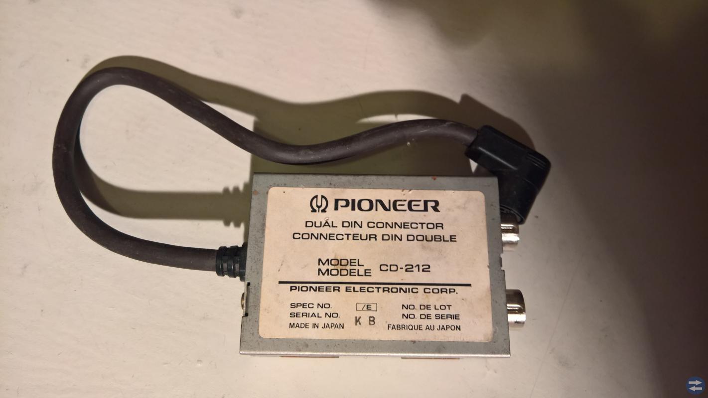 Pioneer cd-212
