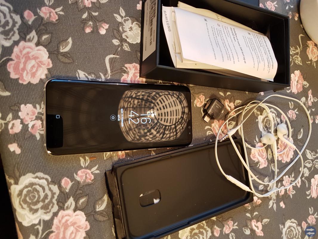 Samsumg galaxy 8 plus