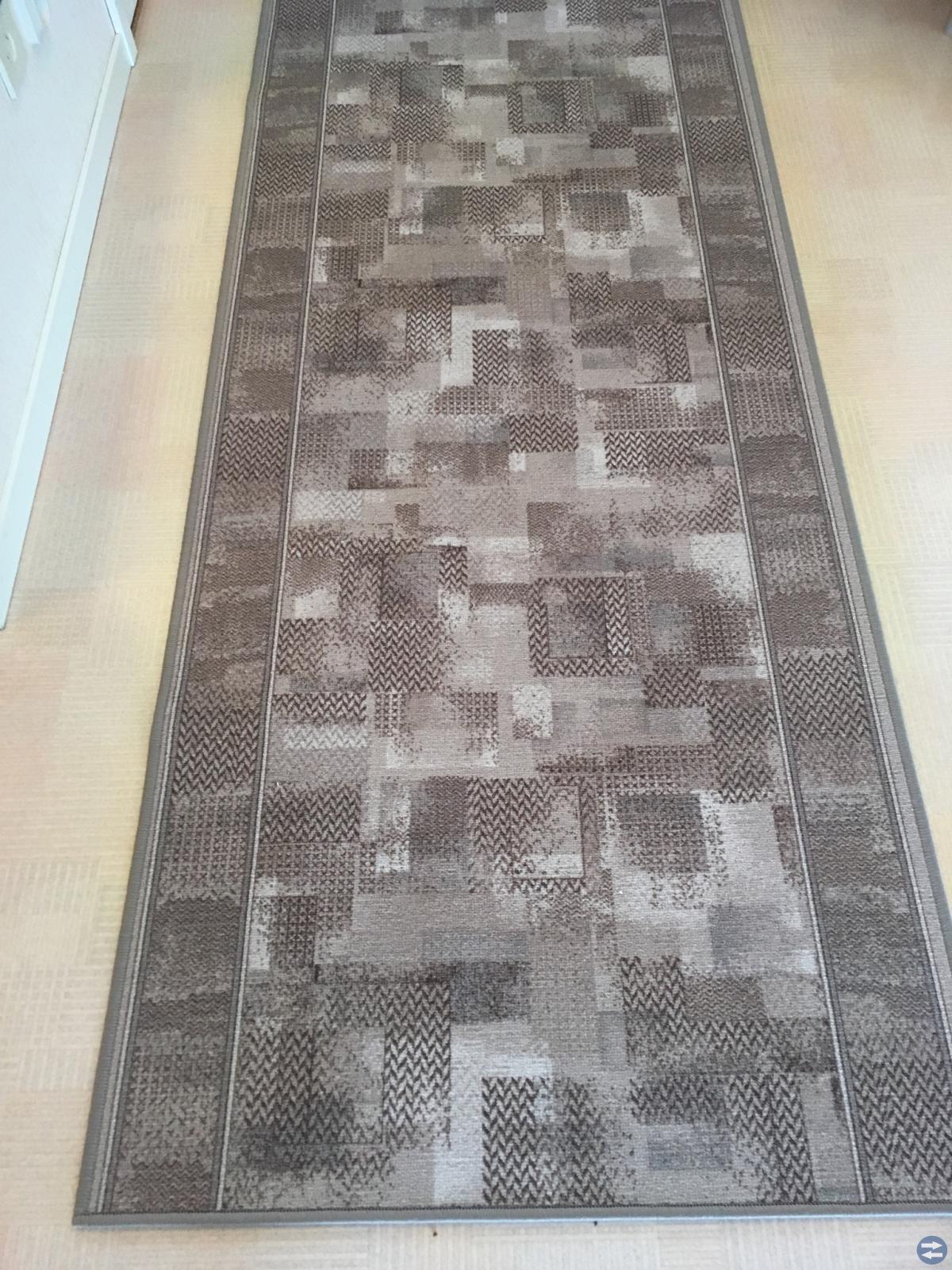 Hallmatta 400:-