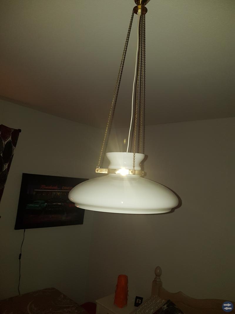 äldre lampa