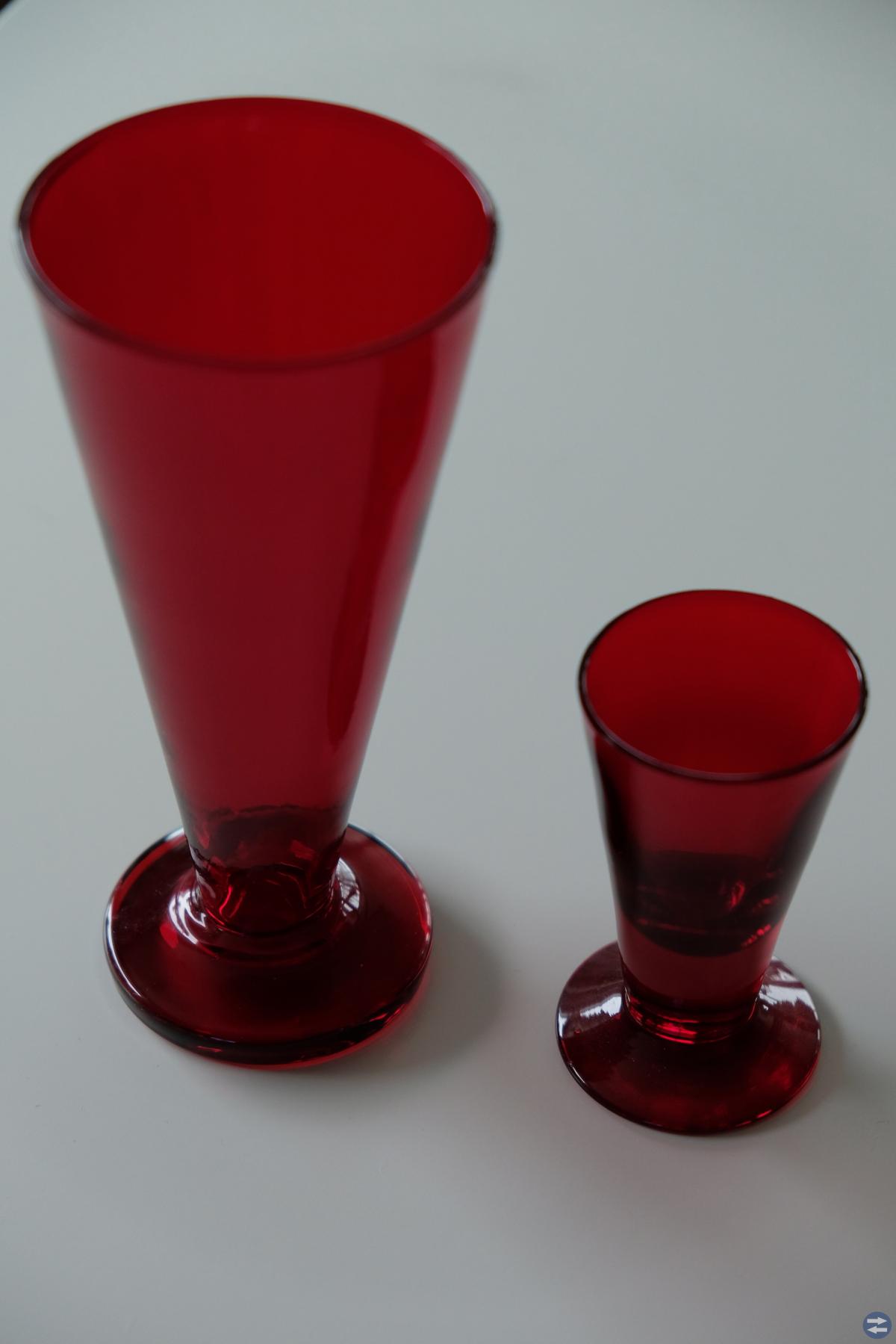 Dricks- och snapsglas från 50-talet
