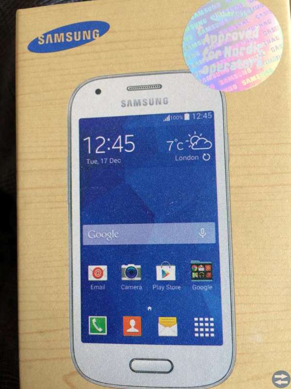 Samsung Galaxy ACE 4 obruten förpackning