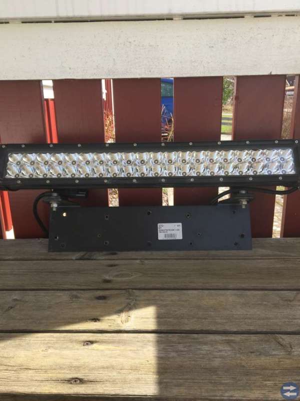 LED-extraljusramp svart