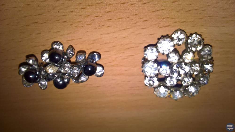 Strass broscher