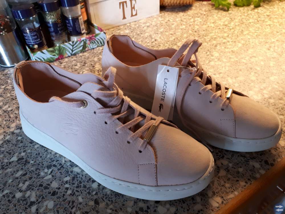Lacoste sneakers