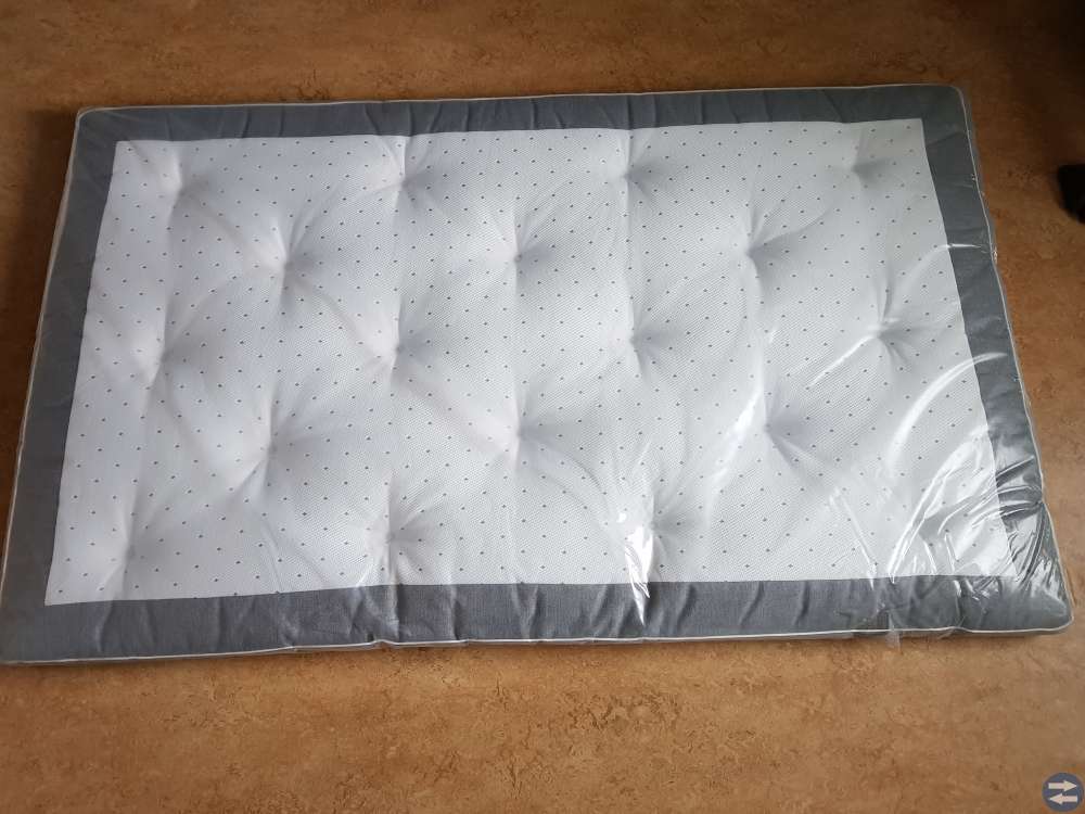 Ord.pris 4.978 kr NY Lyxig Bäddmadrass Latex