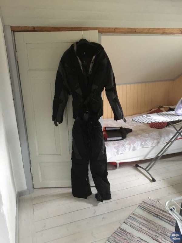 Allväderställ