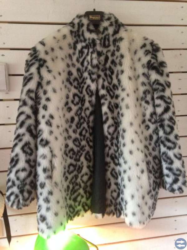 Snöleopardkappa
