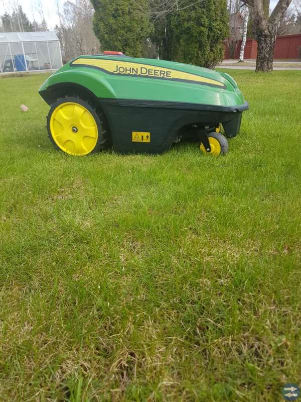 Robot gräsklippare John Deere