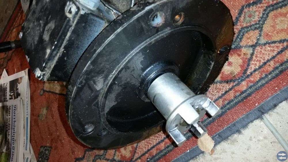 Köpes, elmotor 5,5 hk