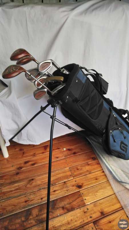 Golfklubbor m. Väska
