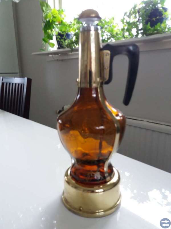 Karaff med speldosa