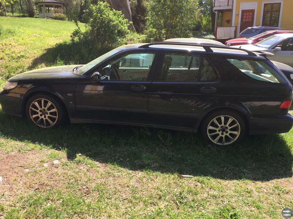SAAB 9-5 2.0 01 säljes i delar