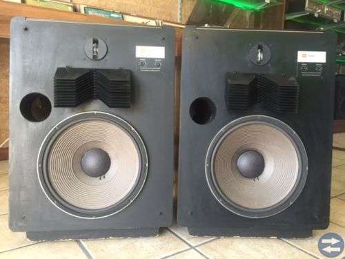 JBL L300 summit Monitor Speakers