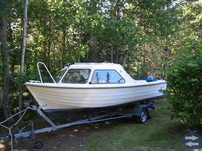 Uttern 560 HT, Mercury 50hk 2takt, 30km trailer