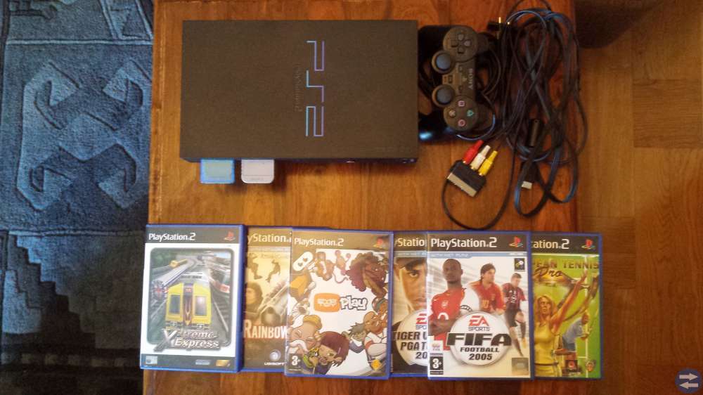 Playstation 2 med 1 Hk, minneskort och 6 spel