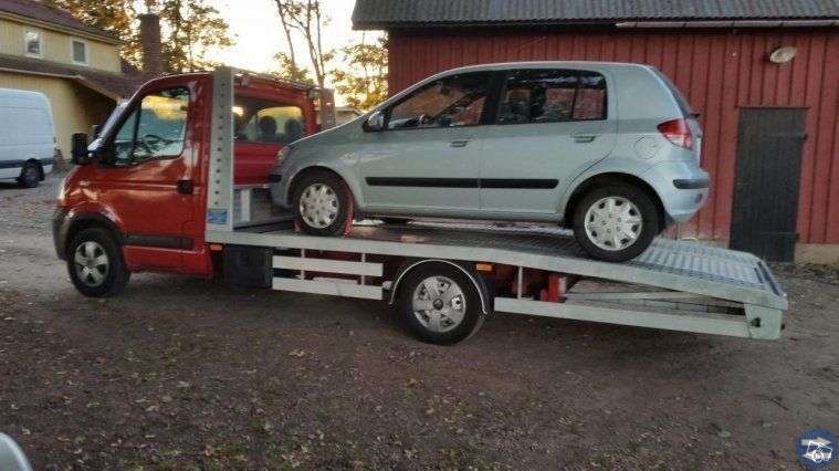 HÄMTAR DIN SKROTBIL GRATIS