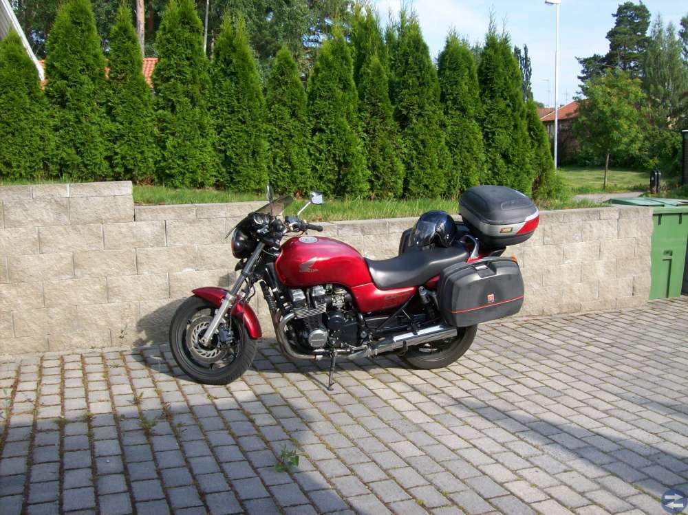 Honda CB 750 1998 röd