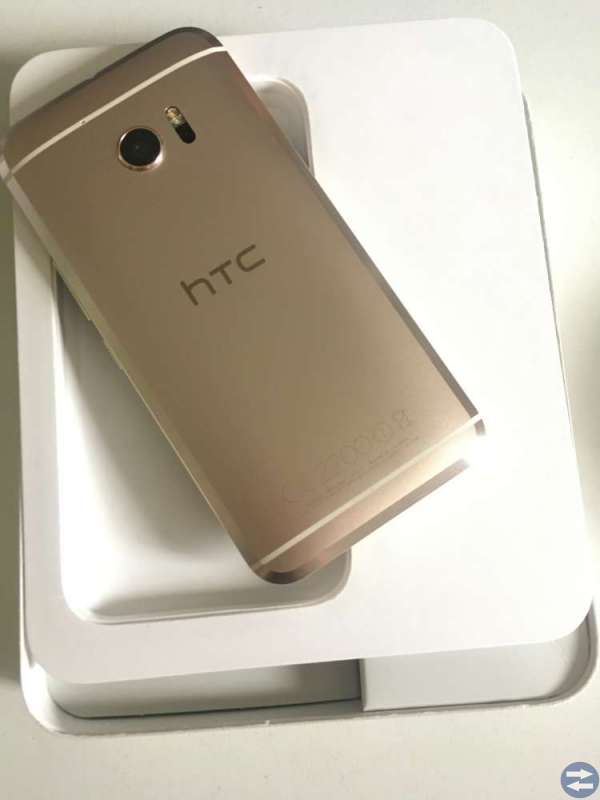 Htc 10, väldigt bra skick, android 8, 32 g