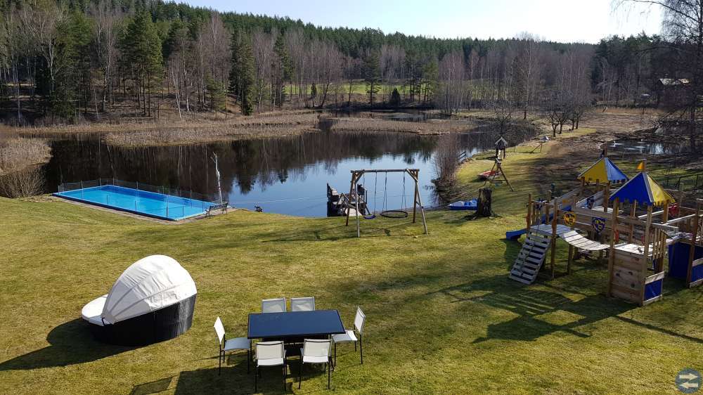 Objekt liten gård torp i enskilt läge med stor tomt