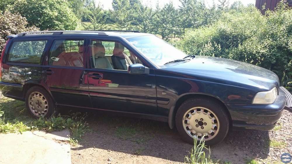 V70