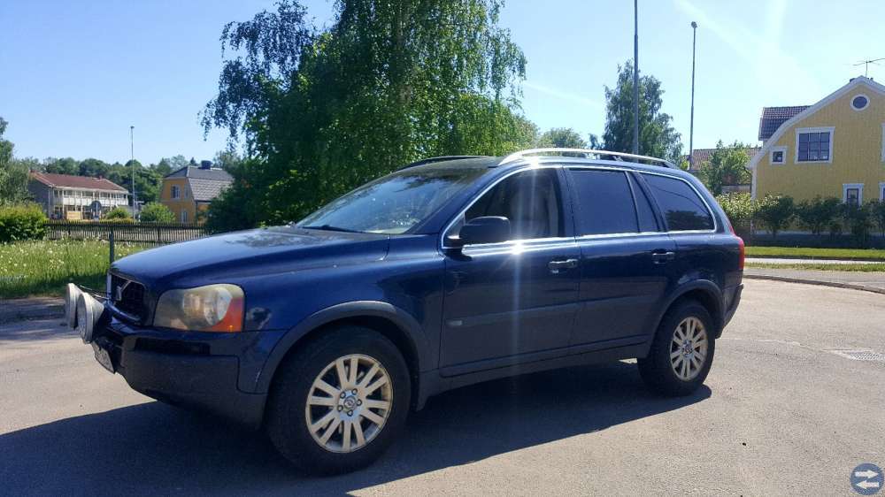 VOLVO XC90 2.5T AWD 7SITS BES,SKATTAD