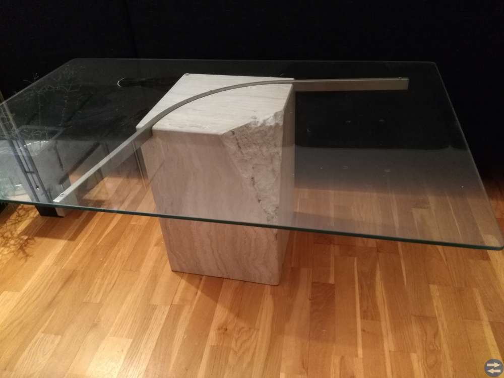 Fräckt soffbord i glas