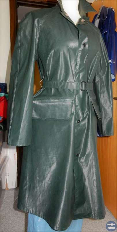 önskar äldre Helly Hansen regnkläder kan bt. kr 50
