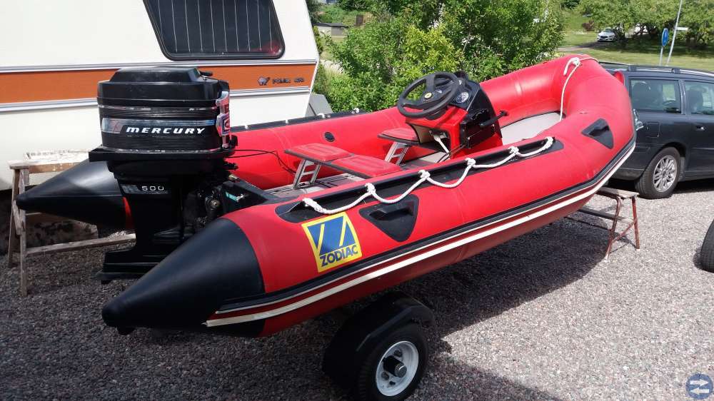 Zodiak gummibåt 380cm,vagn o motor