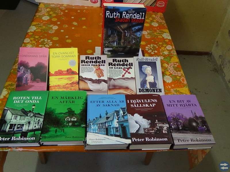 Böcker Ruth Rendell och Peter Robinson