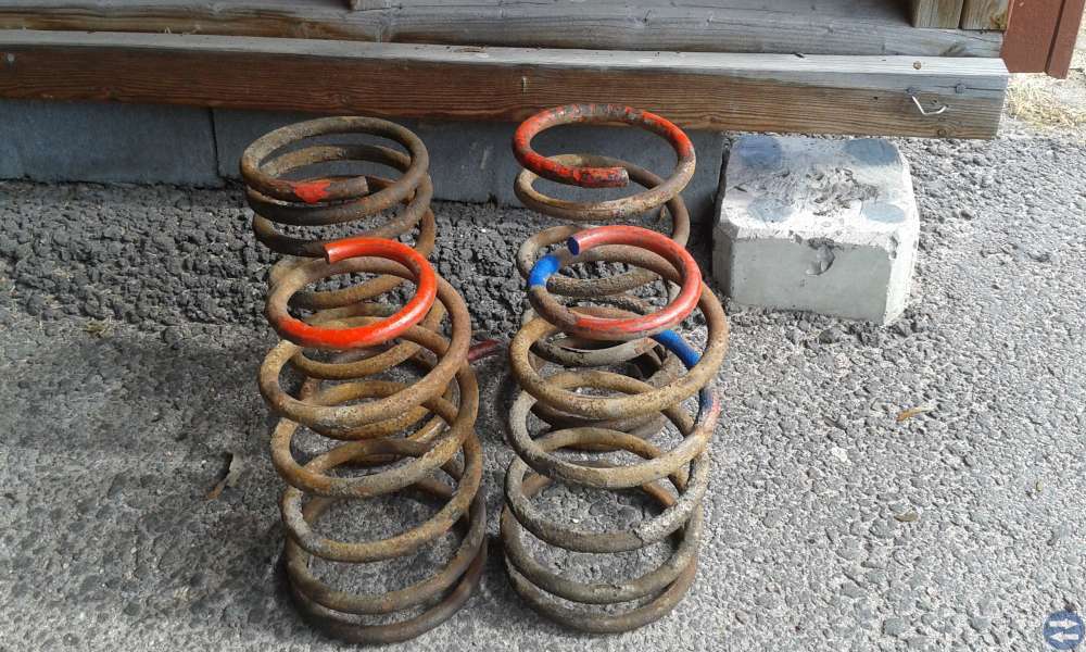 Sänkta fjädrar till volvo S60. Gratis.