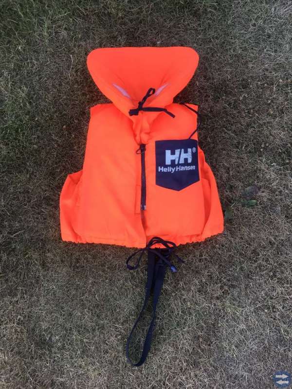 Flytväst 20-30kg (100kr)
